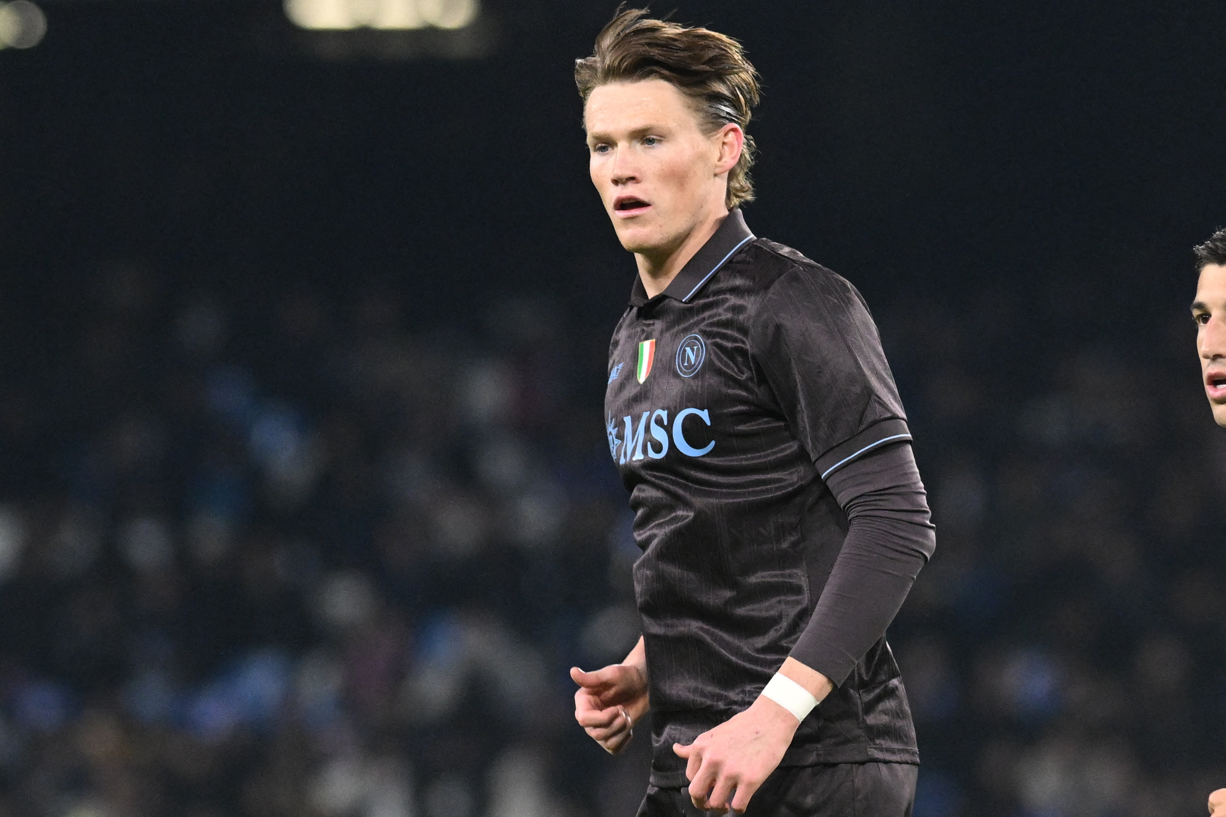 滚球投注-斯基拉：那不勒斯想和麦克托米奈涨薪续约，视他为非卖品