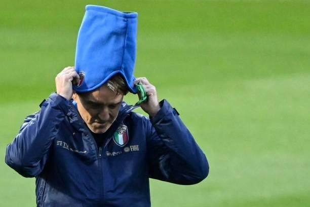 滚球投注-意大利出局问责：从英雄到罪人，曼奇尼负主要责任